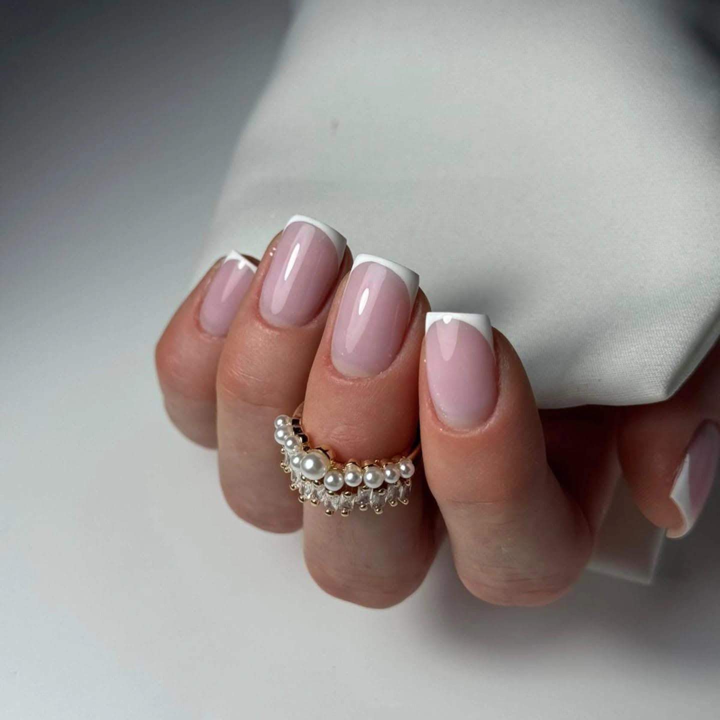 Manicure hybrydowy
